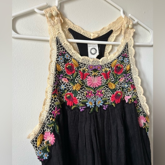 Anthropologie Akemi Kin Mosley Floral Racerback Shirt - Picture 2 of 6